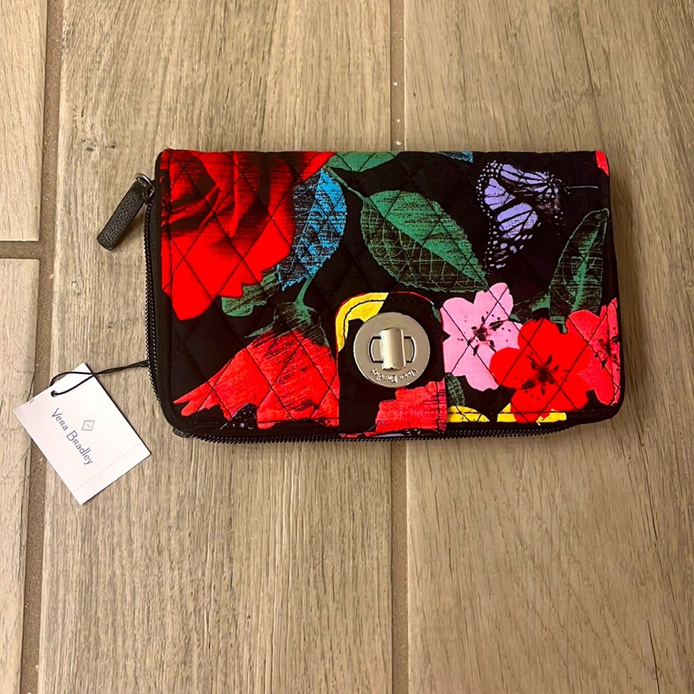 BNWT Vera Bradley Wallet